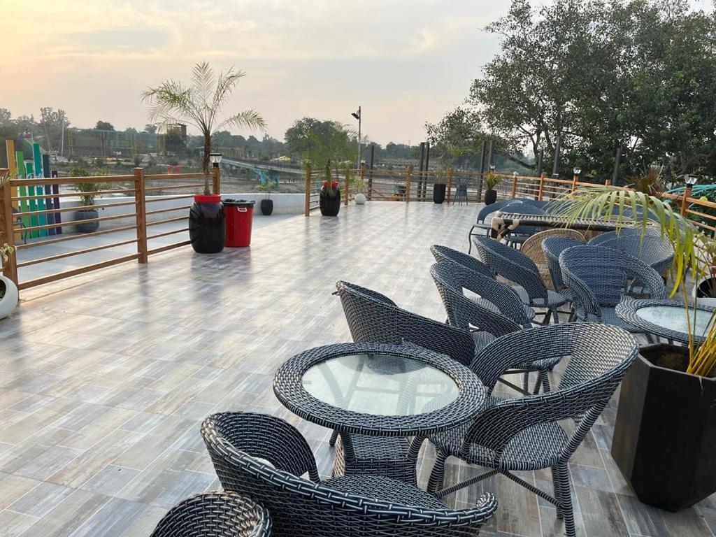 Hotel Eco Park Rewa Exterior photo